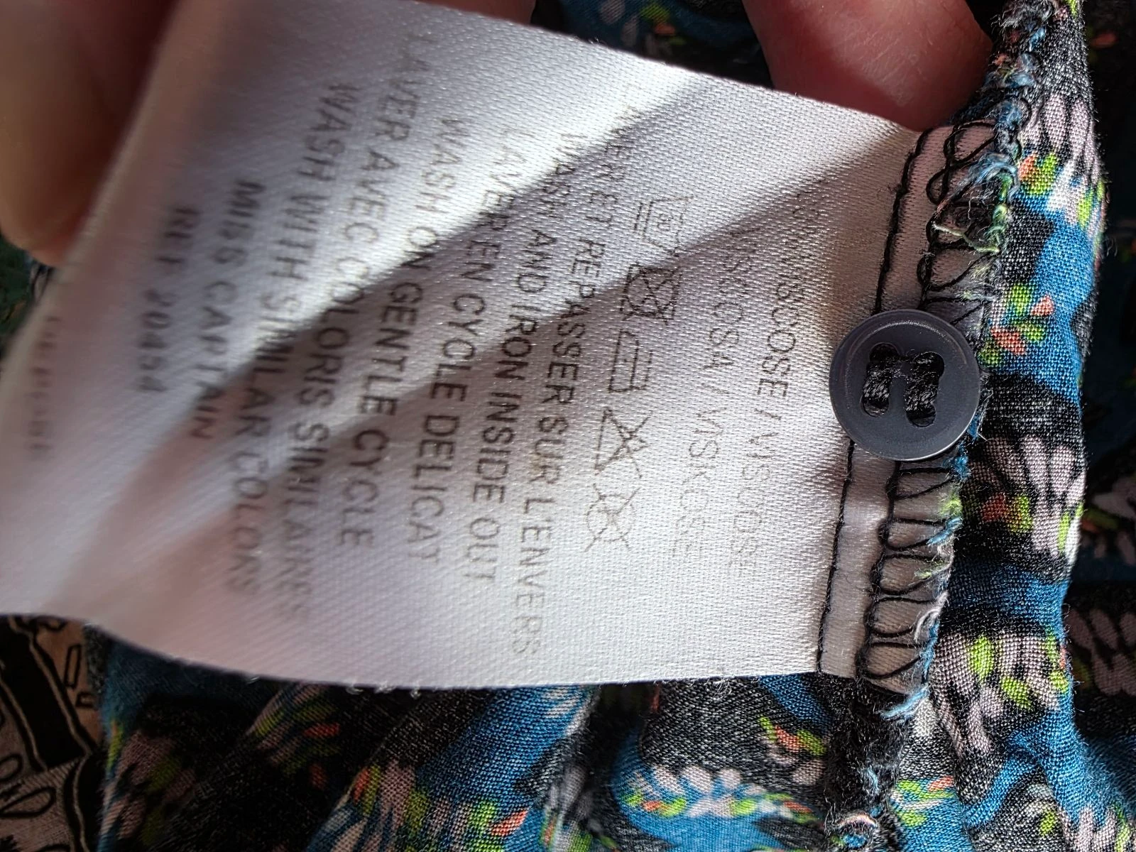Camisa blusa estampada com babados Miss Captain Tortuga - Tamanho 36 (S) – photo 8